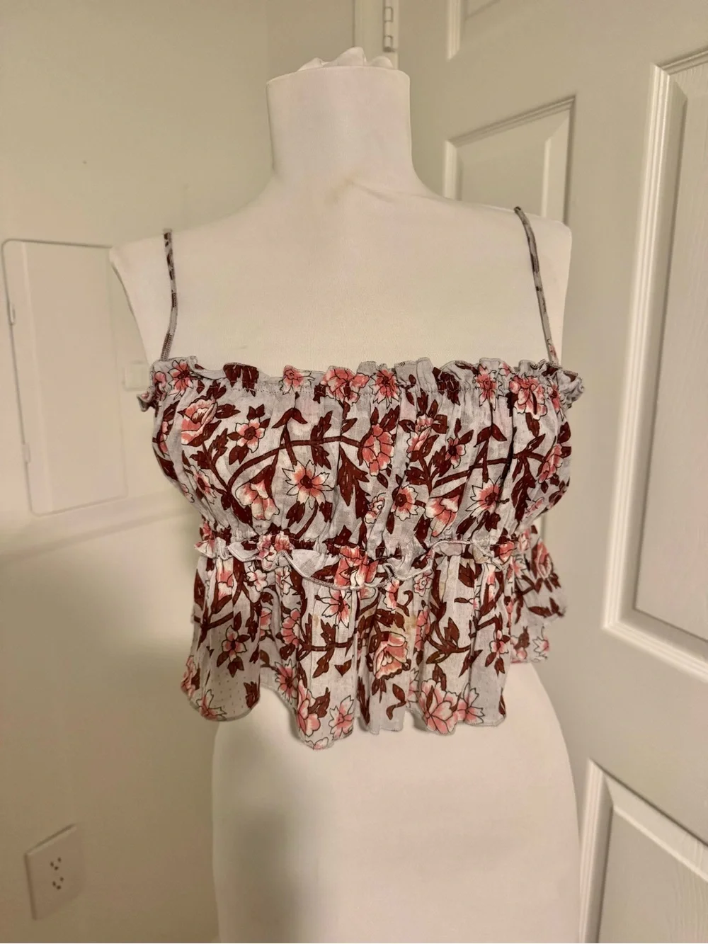 Free People One Floral Smocked Ruffle Crop Top – Size S/P